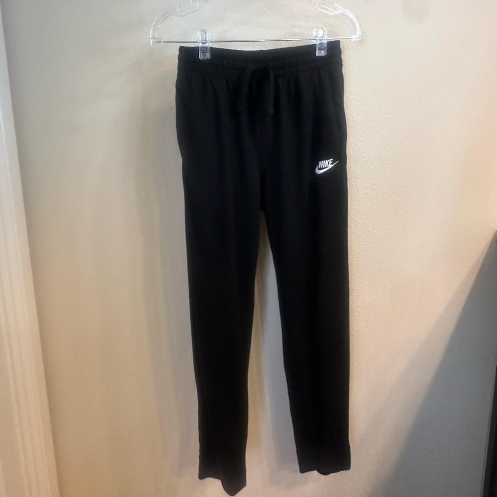 Nike Cotton Standard Fit Joggers